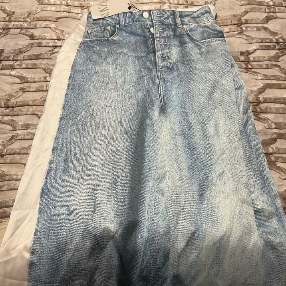 Zara Light Blue and White Denim Skirt